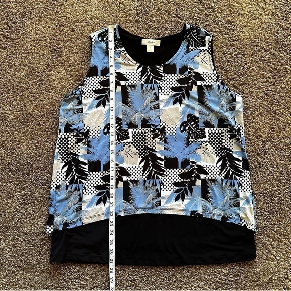 CJ Banks tropical print layered sleeveless blouse size X blue tan black - Picture 9 of 9